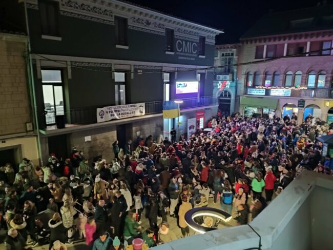 publico encendido navideño 2022